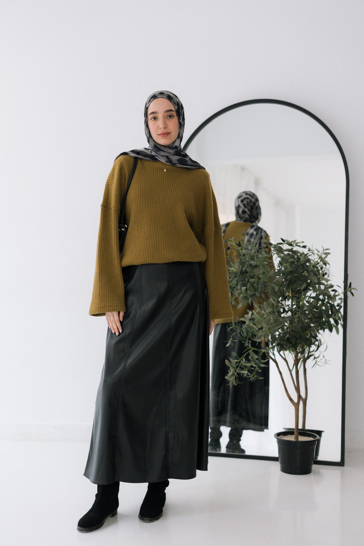 Knitted pullover 🧶