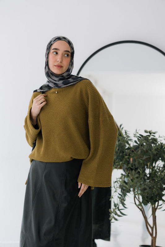 Knitted pullover 🧶