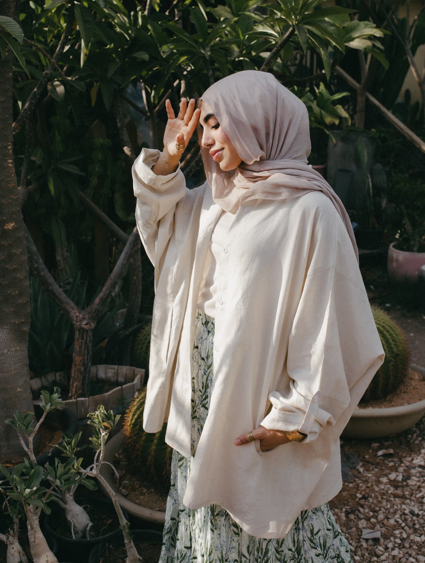 The everyday linen shirt