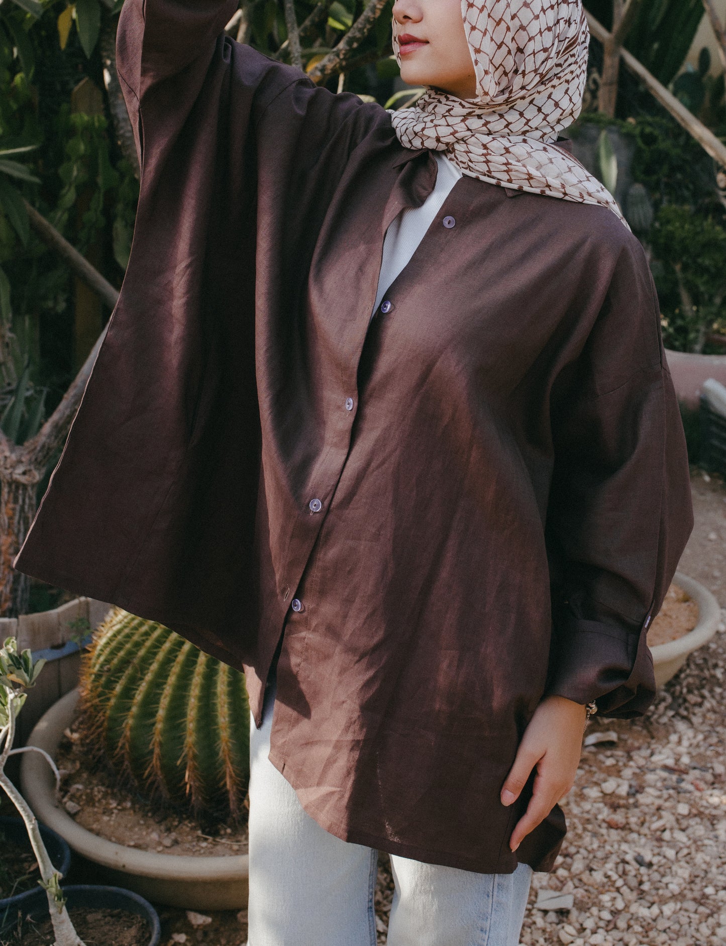 The everyday linen shirt