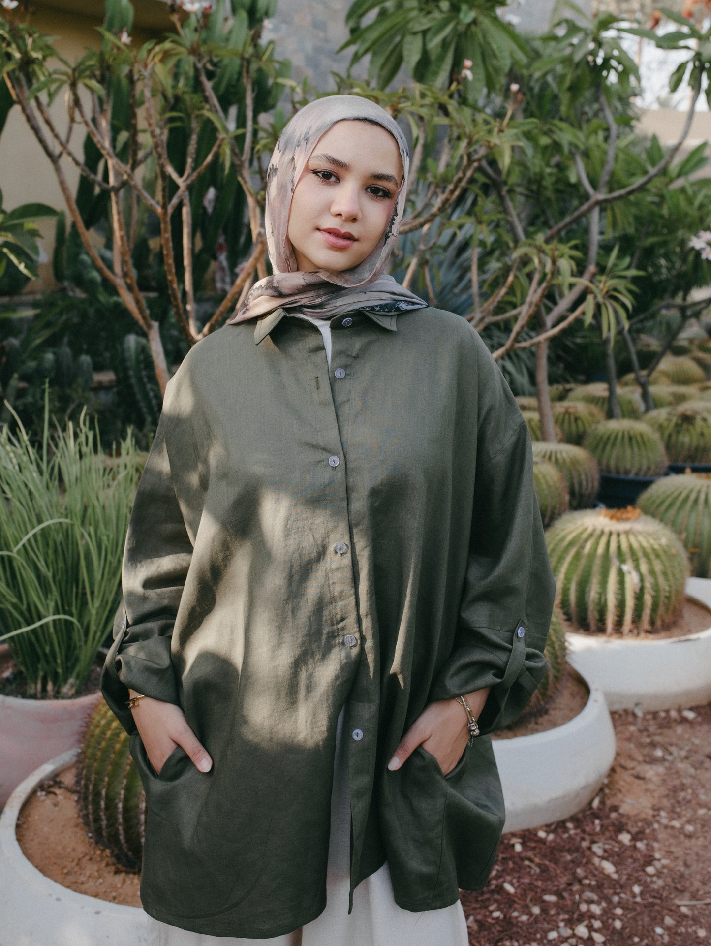 The everyday linen shirt