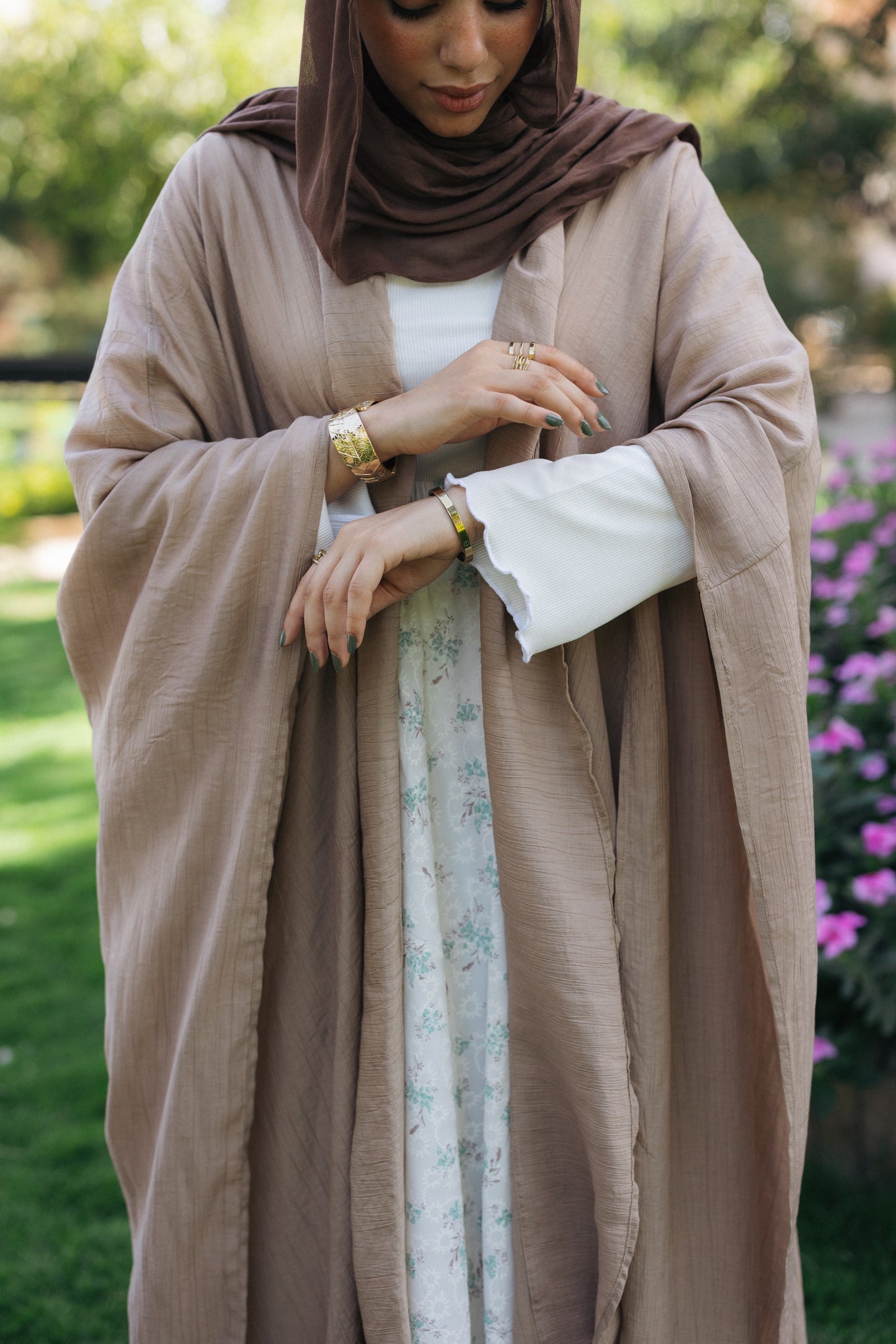 The flowy cardigan